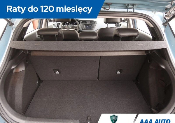 Hyundai i20 cena 50000 przebieg: 52280, rok produkcji 2016 z Działoszyn małe 301